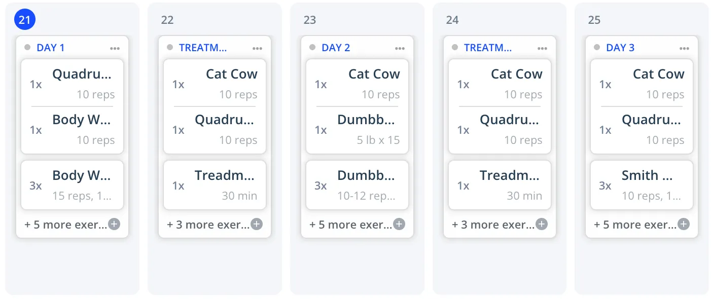 Everfit training calendar showing a week of programmed sessions with sets and reps